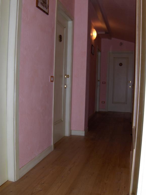 Bed and Breakfast Il Camino Tignale Camera foto